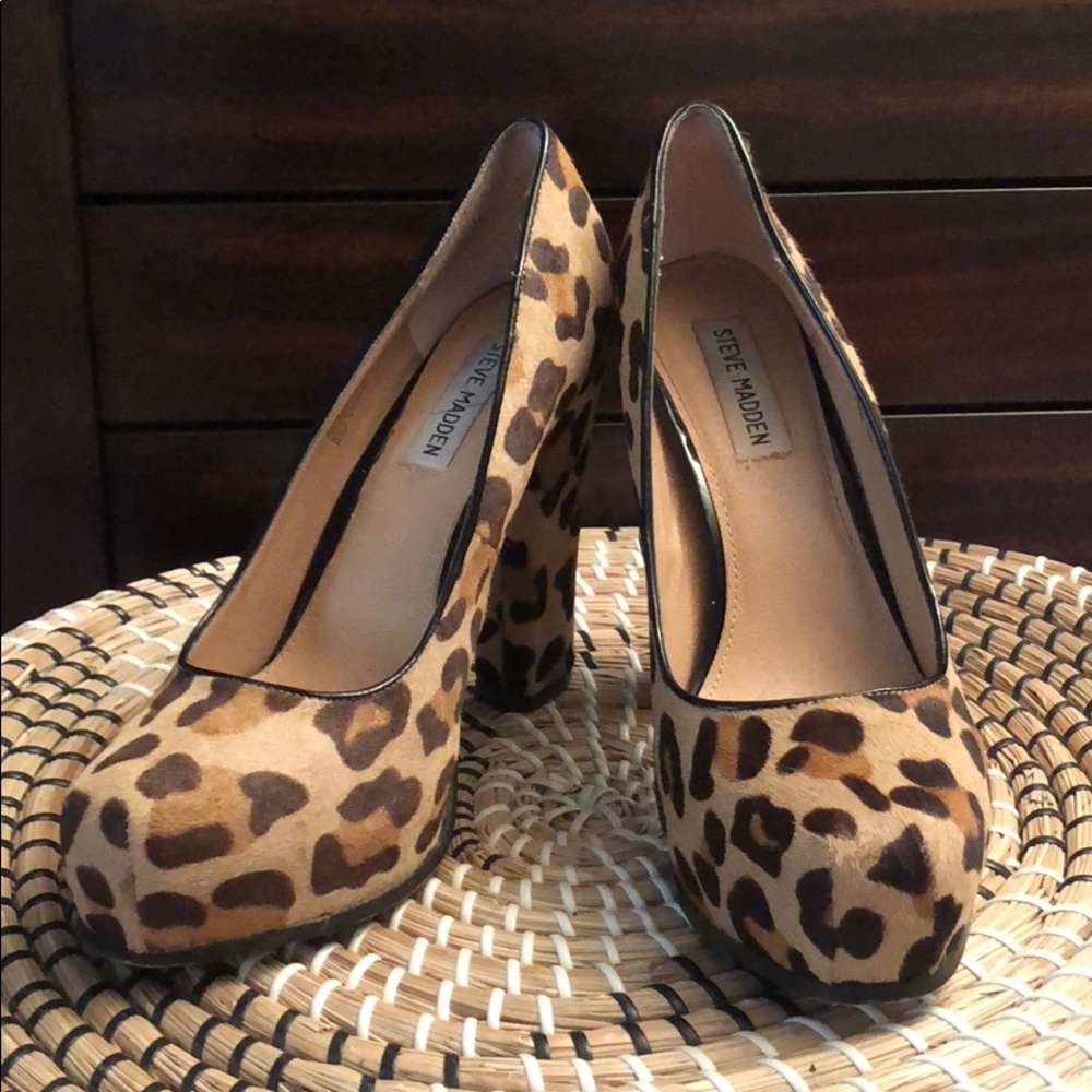 Steve Madden leopard heels